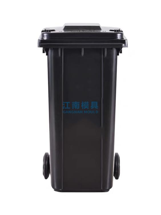 Large trash can-1